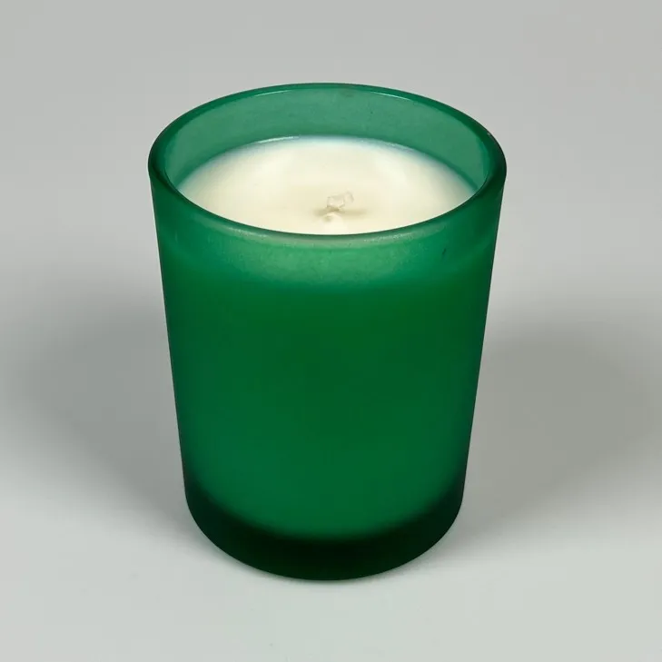 Świeca sojowa zapachowa w szkle zielonym - bawełniany knot 245 ml